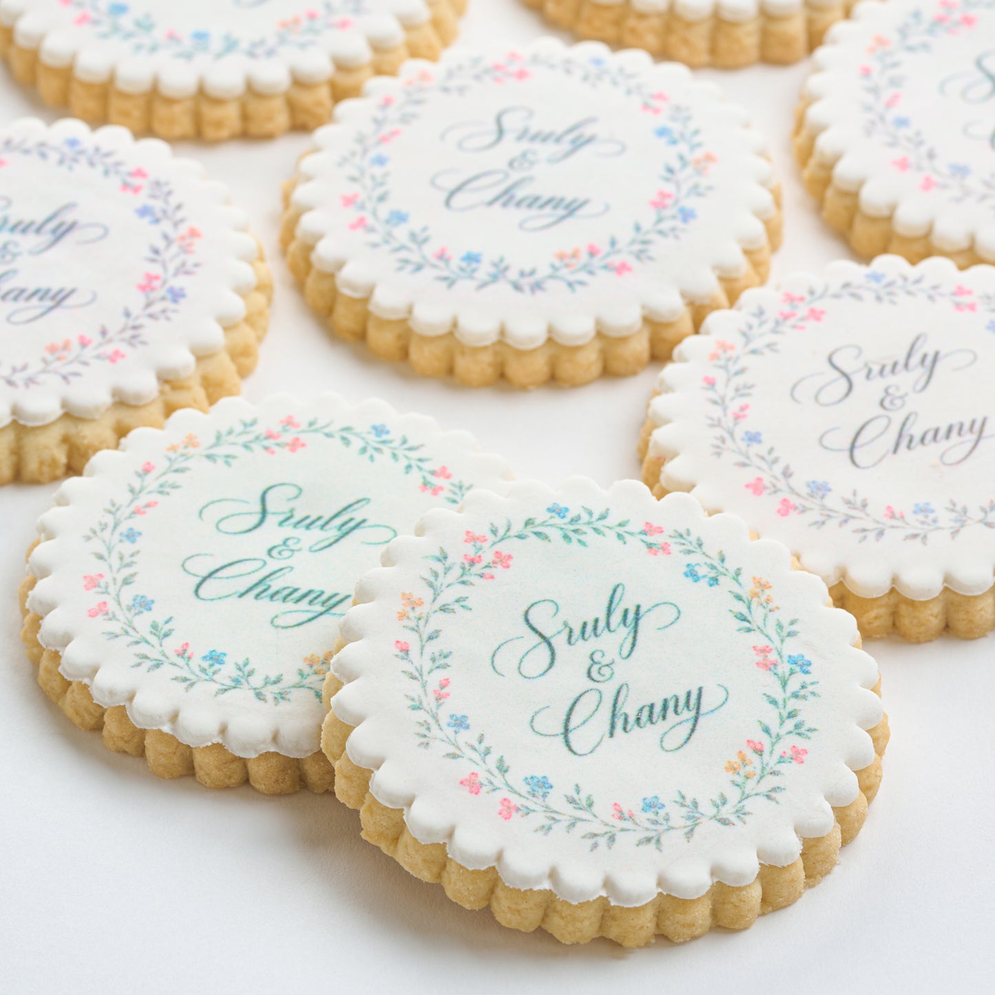 Personalized Floral Round Cookies (Style 126)