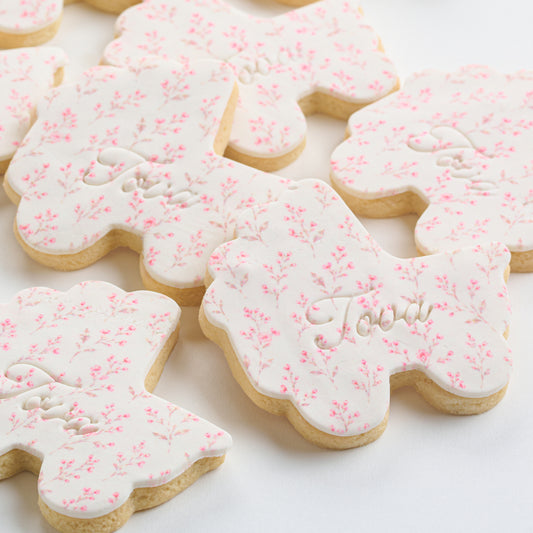 Personalized Floral Carriage Girl Cookies (Style 150)