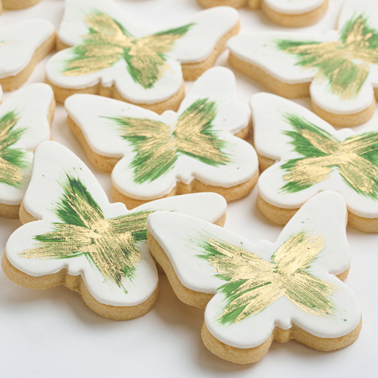 Center Brushstroke Butterfly Cookies (Style 115)